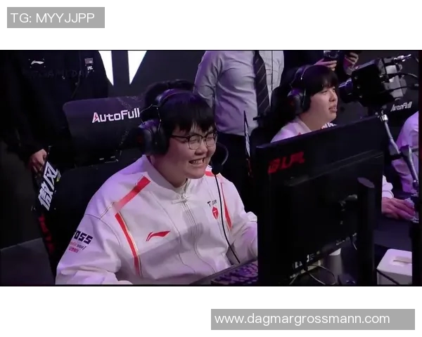 电竞新闻赛后复盘TES与JDG对决的速度与战术分析